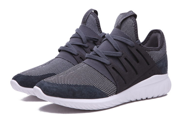 vetement nike adidas